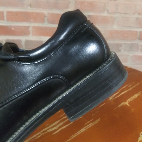 Robertdavid | Men's Tie-up Dress Shoes - Picture 6 of 8